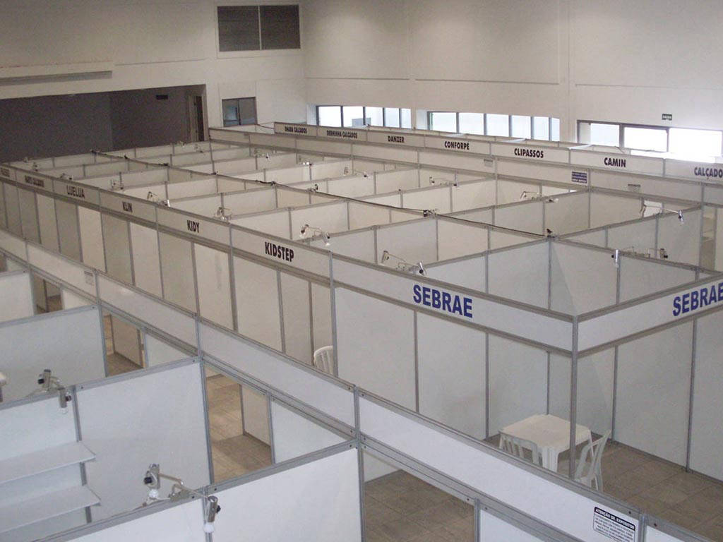 Montagem Básica Interna 4 - Estande octanorm interno