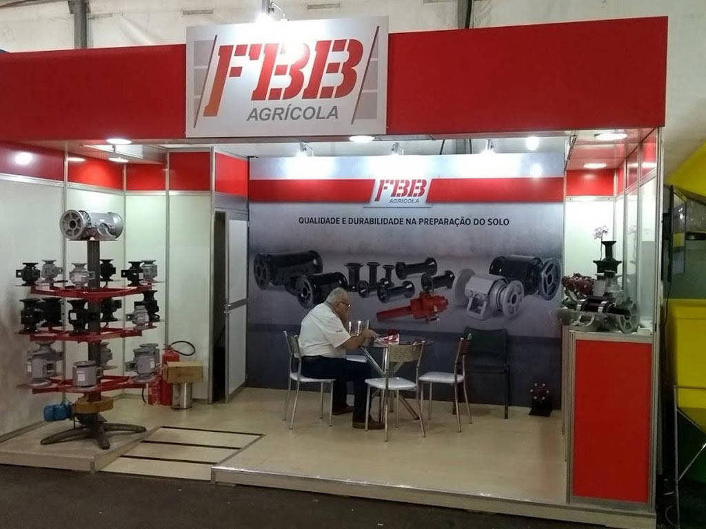 Montagem Mista Interna 3 - Design híbrido para congressos